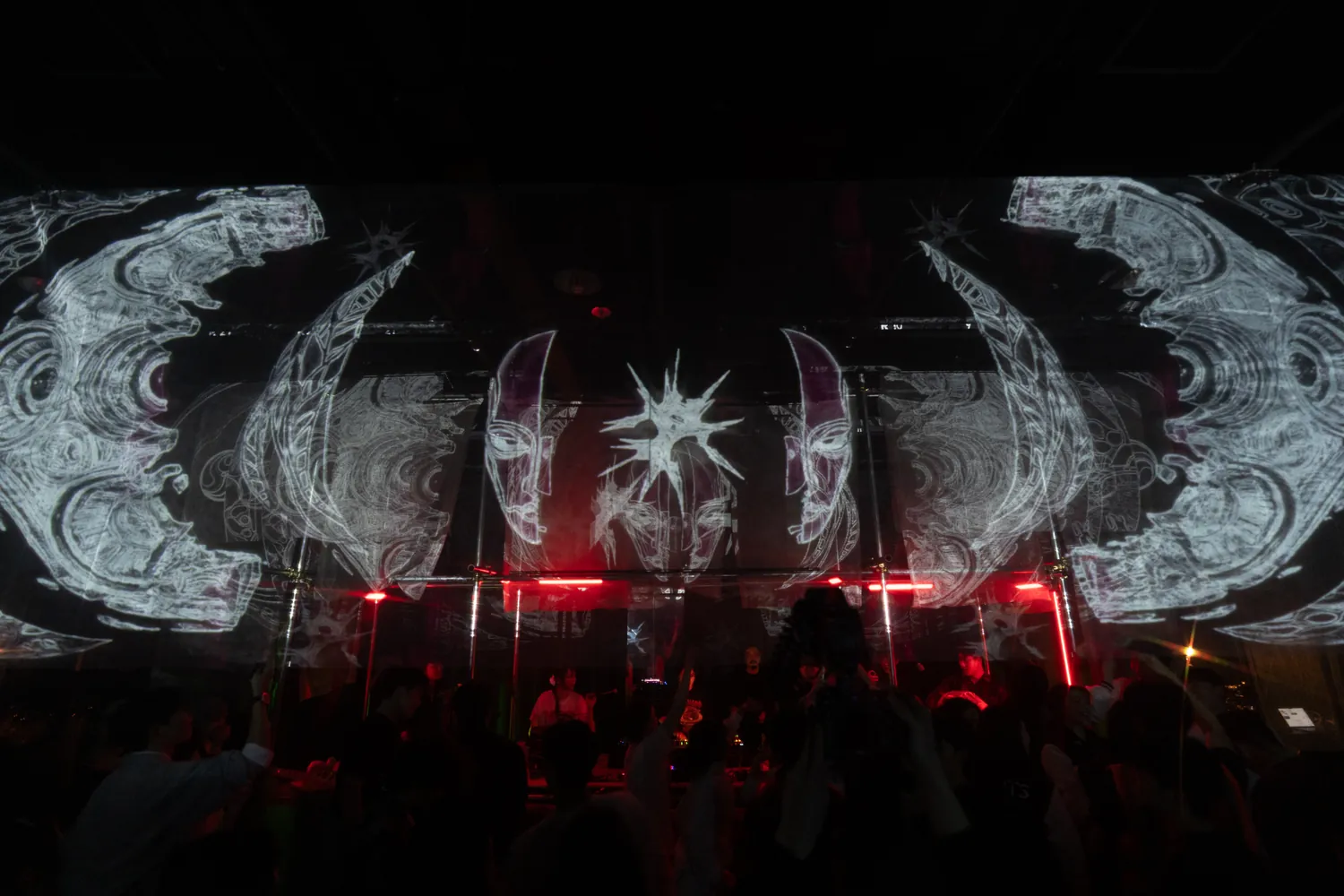래이부 : 탈통제 미디어아트 Korean Rave : Off Control Media Art