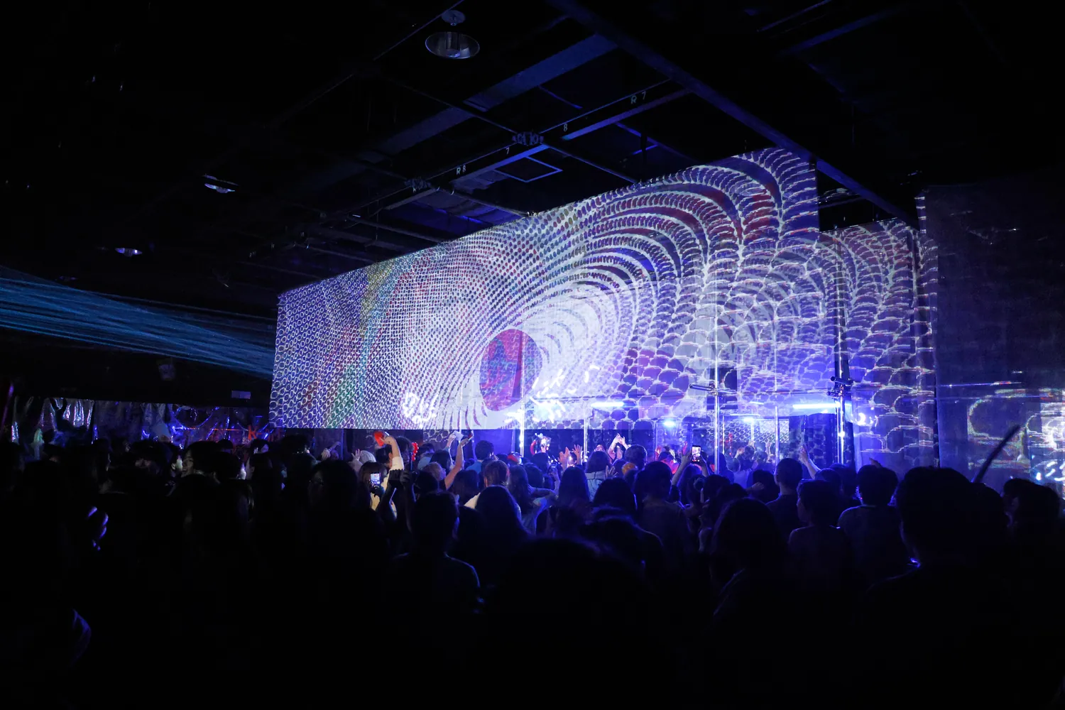 래이부 : 탈통제 미디어아트 Korean Rave : Off Control Media Art